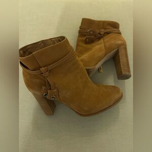 Suede Booties with detail and block heel
